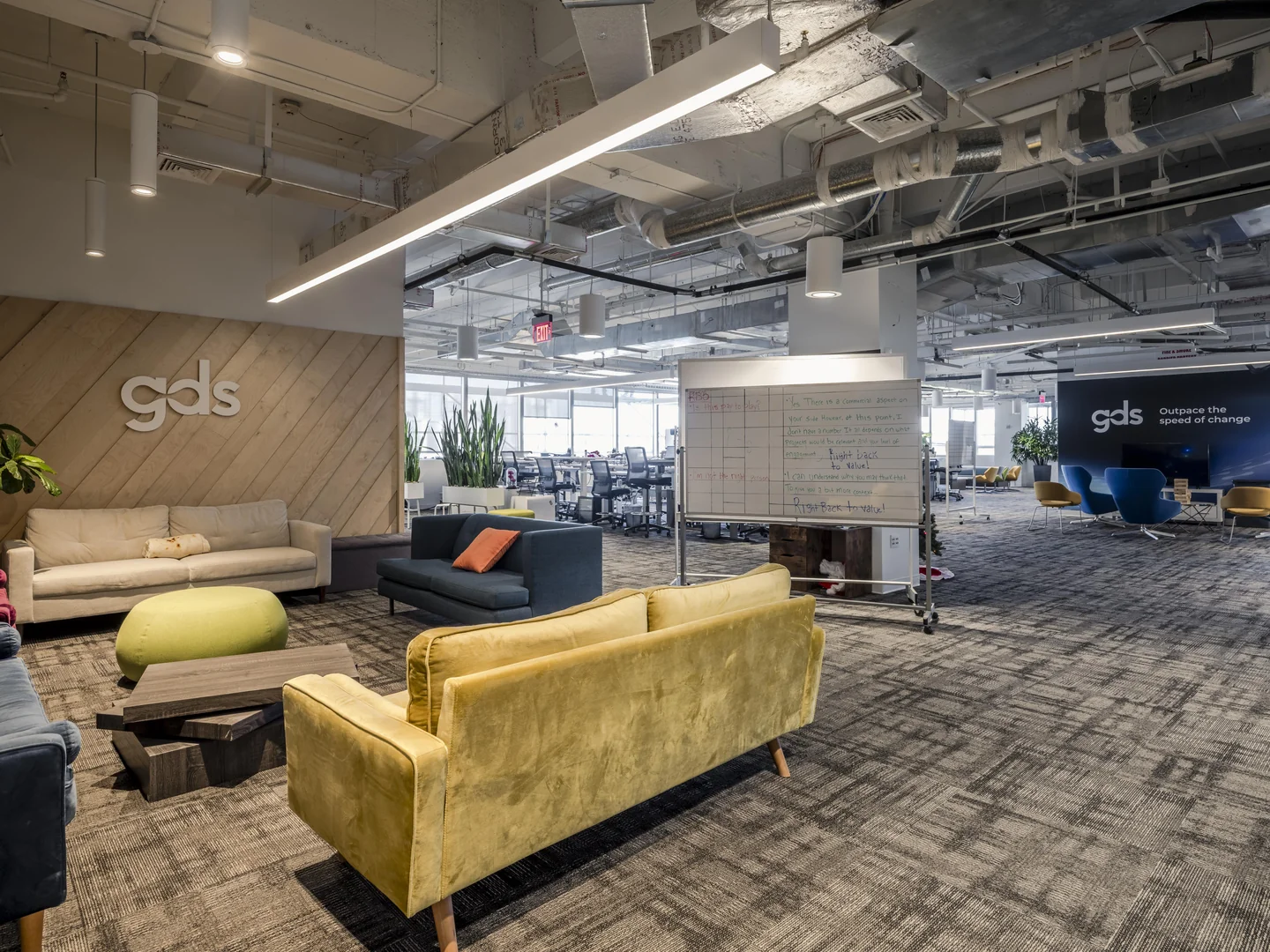 TURNKEY CLASS A+ WORKSPACE — Lease in Miami Beach, FL, photo 2 of 8