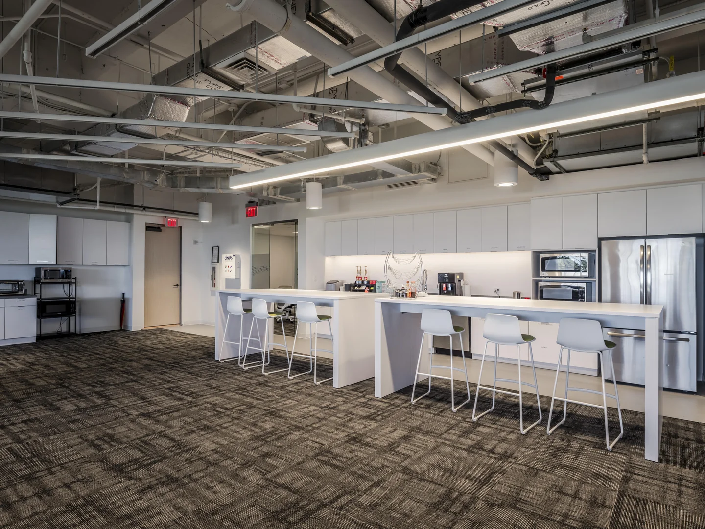 TURNKEY CLASS A+ WORKSPACE — Lease in Miami Beach, FL, photo 8 of 8