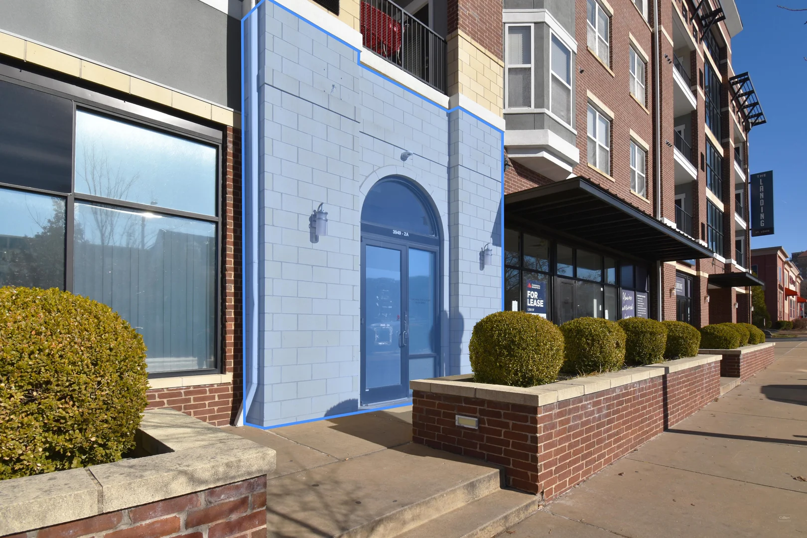 Retail/Service Center for Sublease Available at The… — Lease in St. Louis, MO, photo 2 of 5