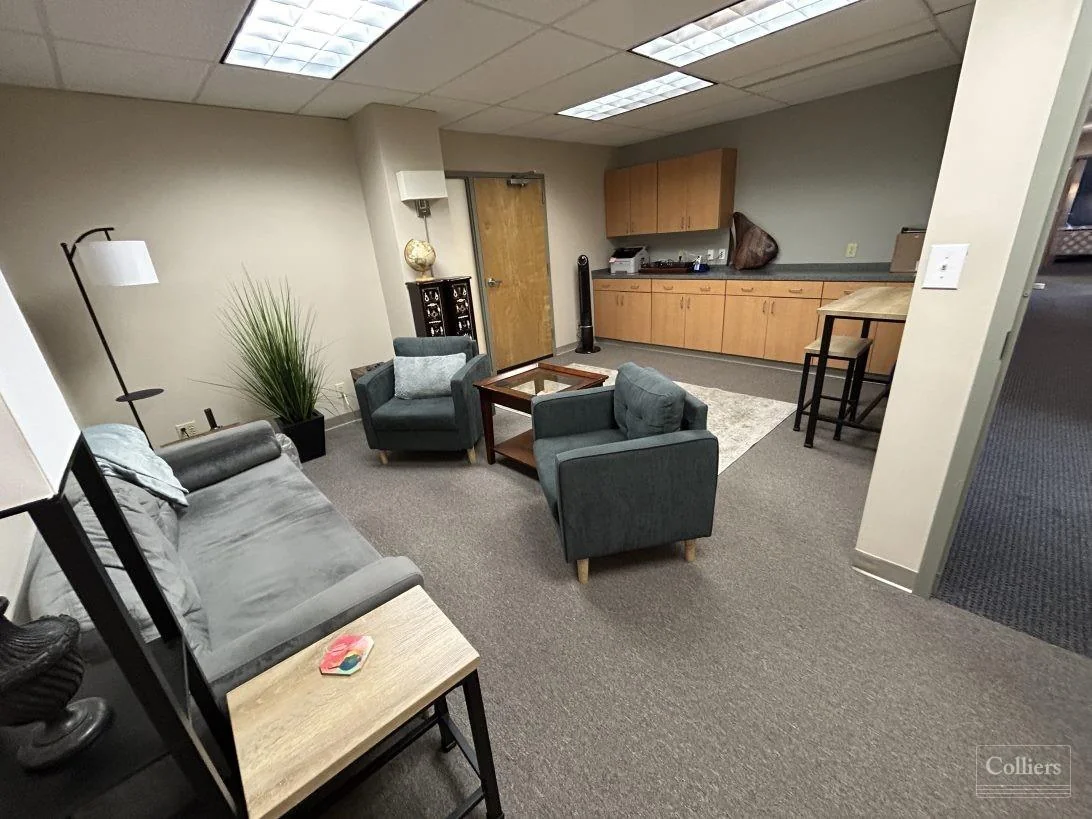 Sublease Available Near Town Center — Lease in Virginia Beach, VA, photo 5 of 8