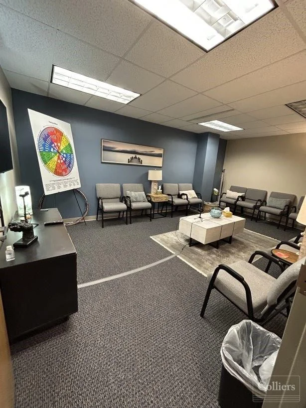 Sublease Available Near Town Center — Lease in Virginia Beach, VA, photo 6 of 8