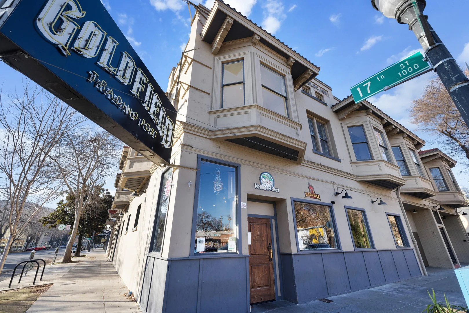 Business for Sale and Sublease