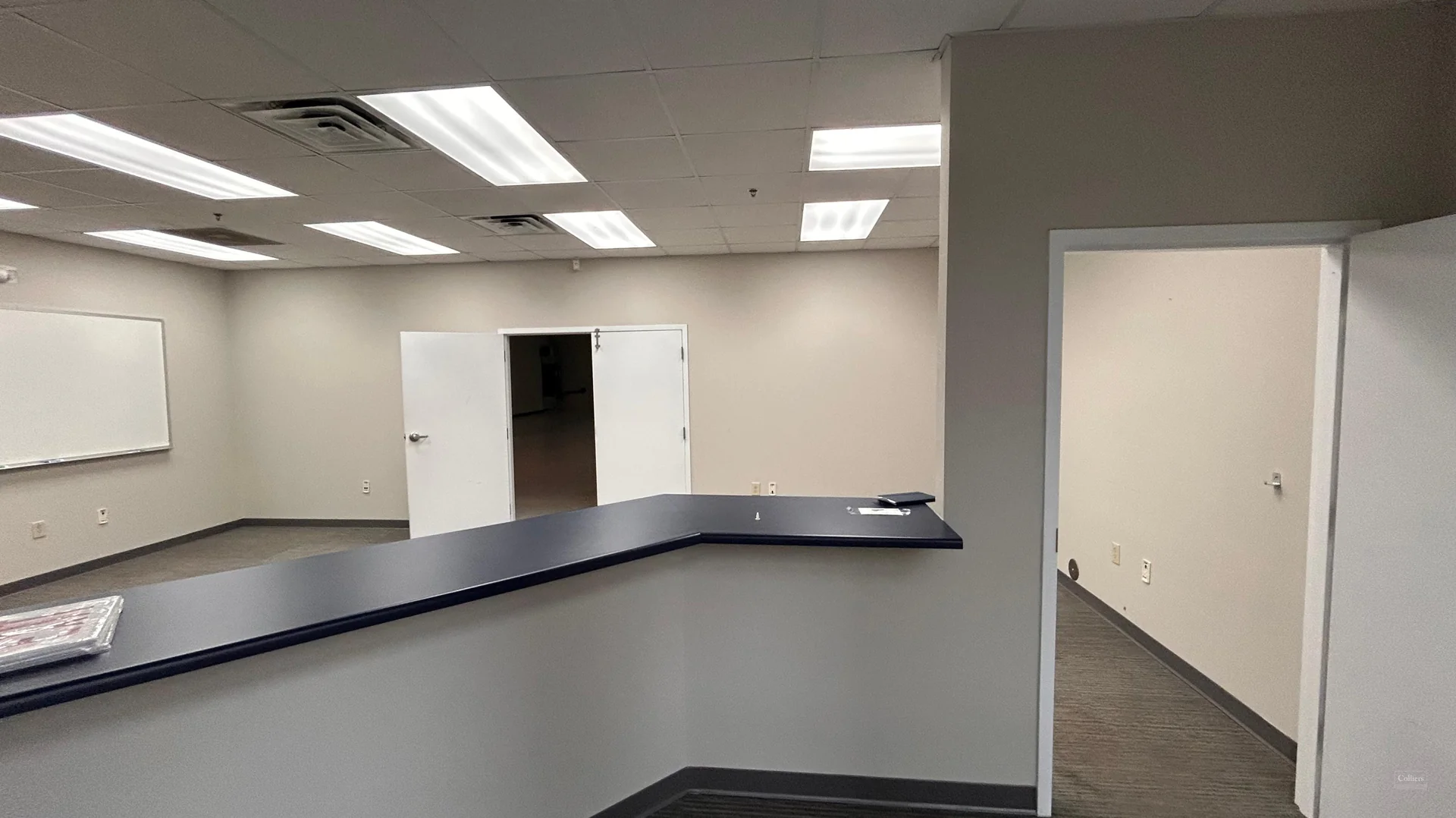 ±3,600-SF Flex Space Off Hwy 290 with Ample Office… — Lease in Duncan, SC, photo 4 of 8