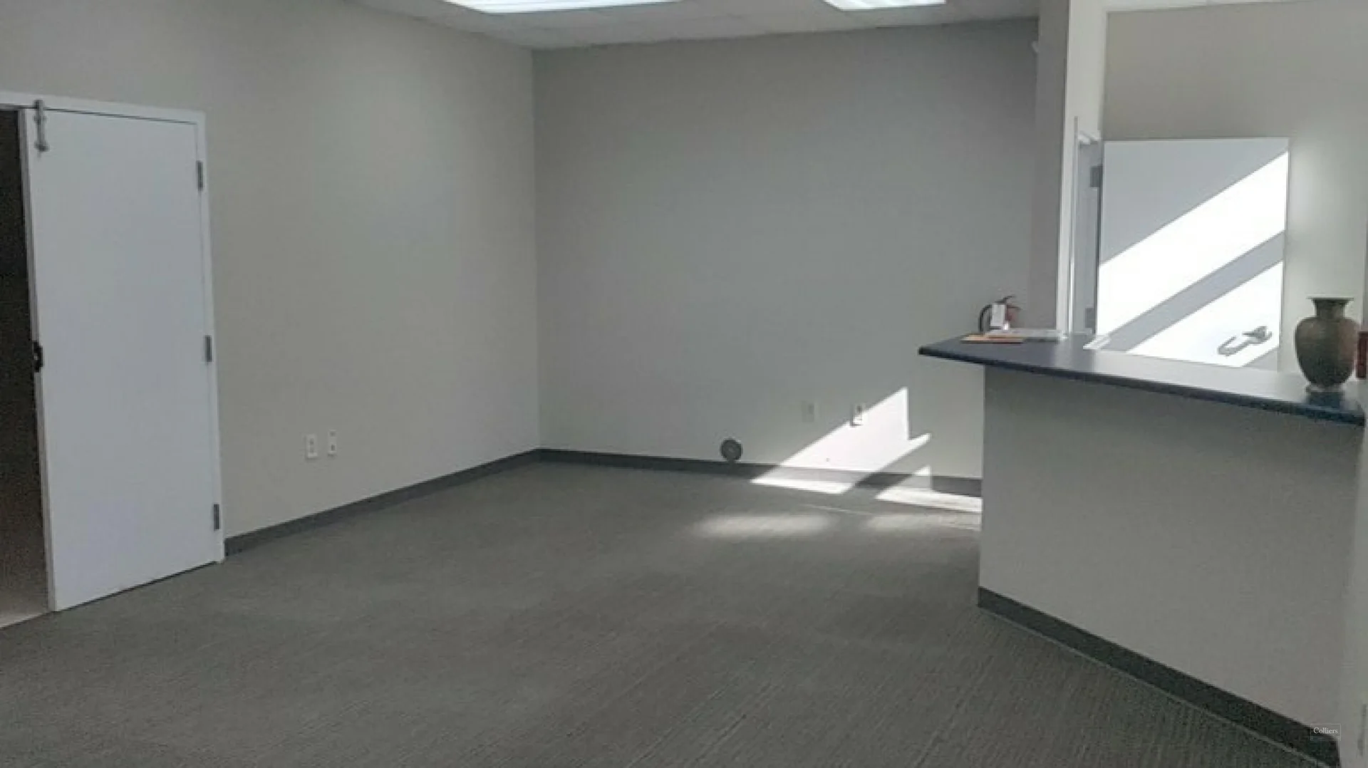 ±3,600-SF Flex Space Off Hwy 290 with Ample Office… — Lease in Duncan, SC, photo 6 of 8