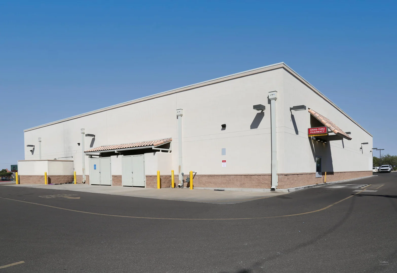 Former Walgreens Available for Sublease | Menaul &… — Lease in Albuquerque, NM, photo 3 of 8