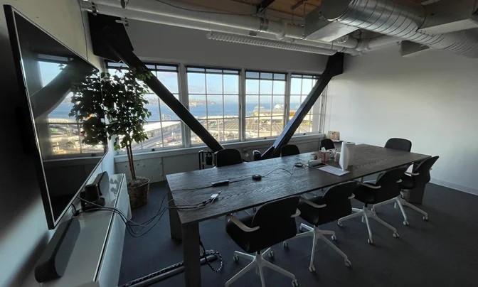 Office sublease available at Axis Kirkland Building — Lease in Kirkland, WA, photo 7 of 8