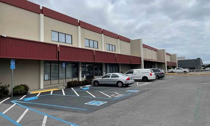 GATEWAY TECHNOLOGY PARK — Lease in South San Francisco, CA, photo 2 of 2