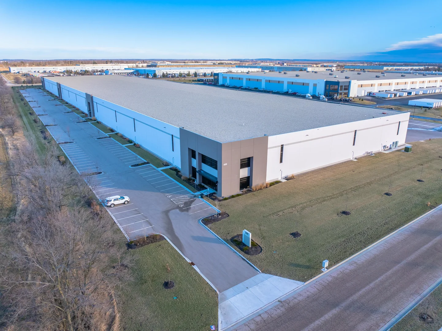 Class A Warehouse/Distribution For Sublease - photo 2 - Janesville, WI