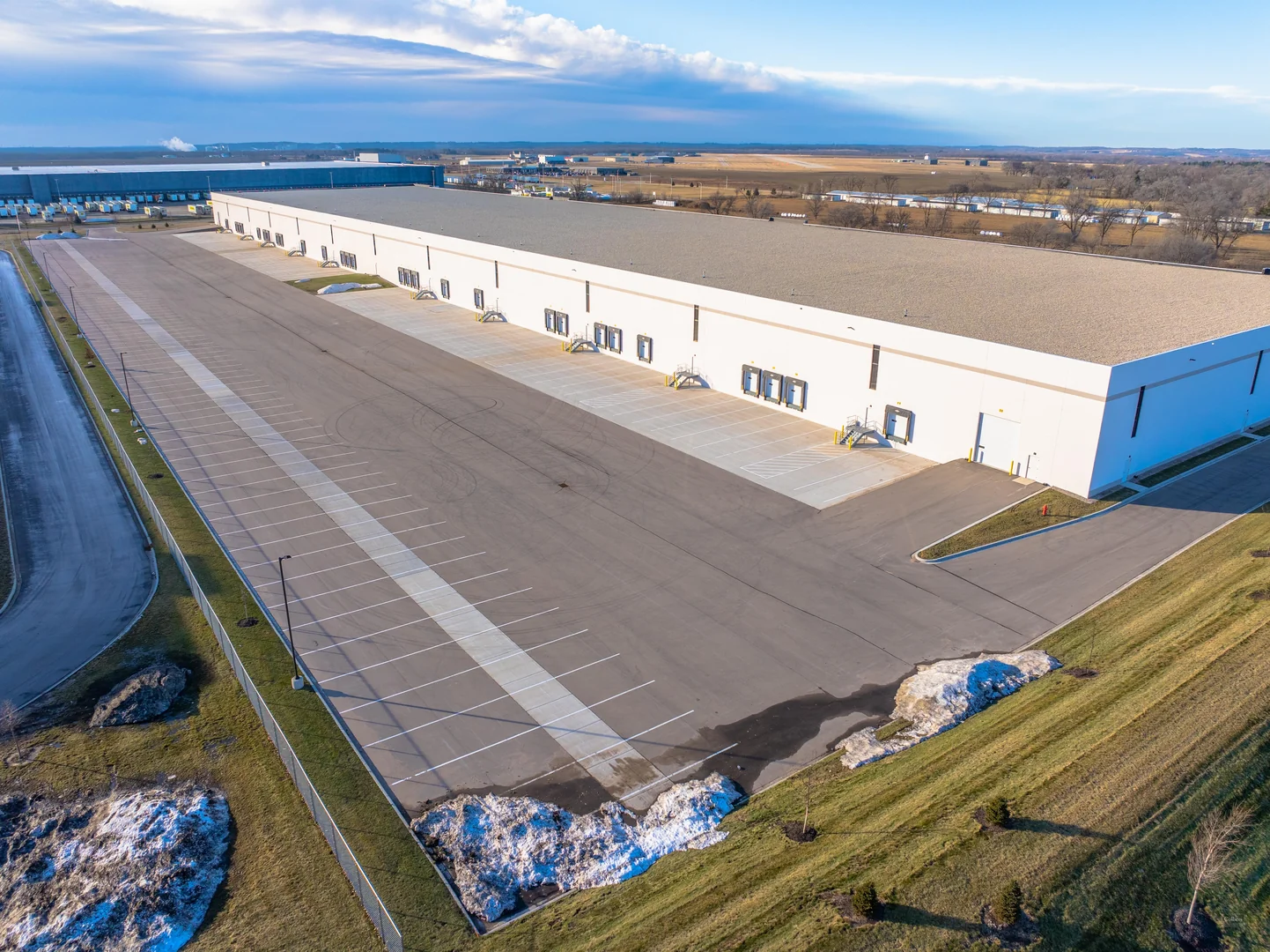 Class A Warehouse/Distribution For Sublease - photo 3 - Janesville, WI