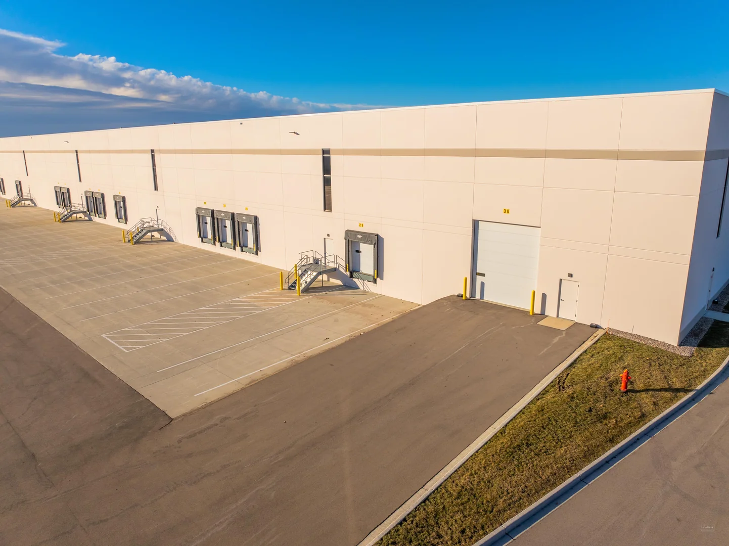 Class A Warehouse/Distribution For Sublease - photo 4 - Janesville, WI
