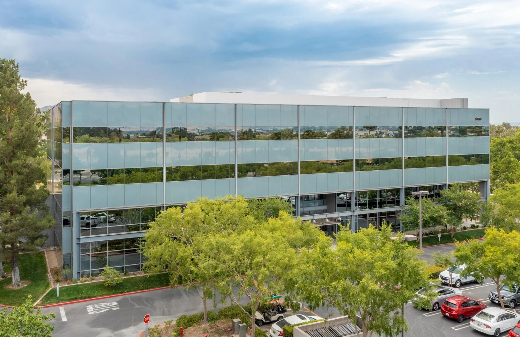 ±2,956 SF Office Space Available within the Tri-City… — Lease in San Bernardino, CA, photo 1 of 4