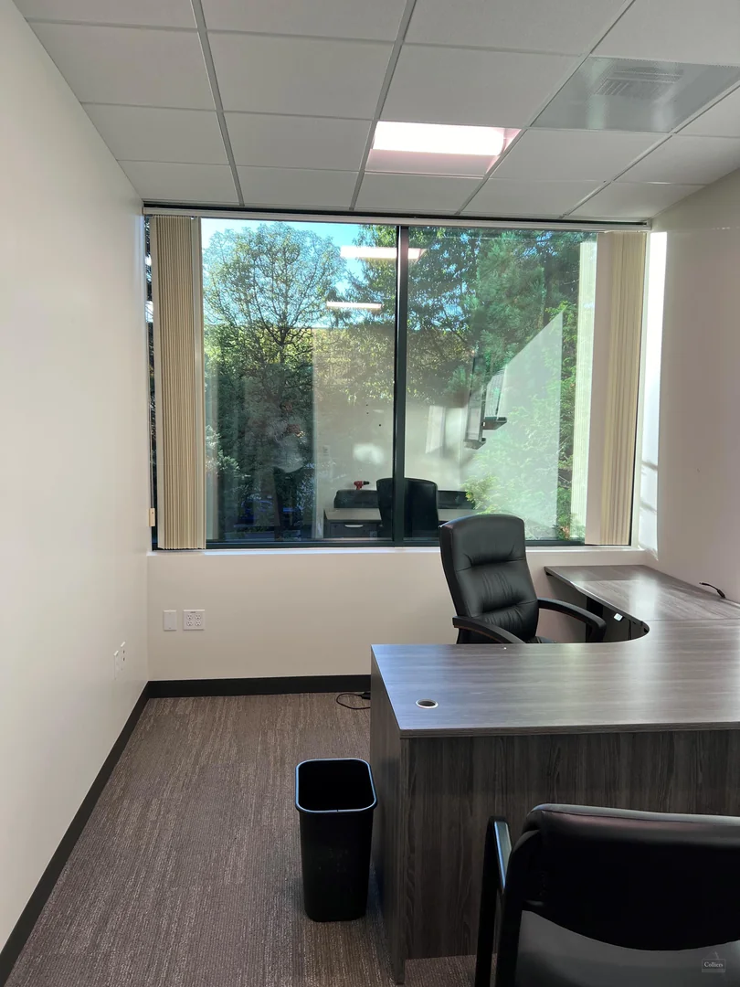 Move-in ready sublease 2,962 SF | Pacific Parkway… — Lease in Tigard, OR, photo 7 of 8