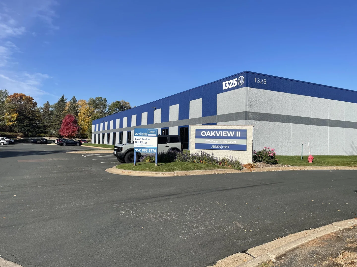 Oakview Business Center II — Lease in Eagan, MN, photo 2 of 6