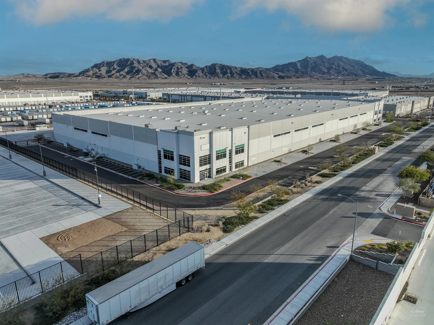 For Sublease: +/- 201,500 SF Freestanding Industrial… — Lease in North Las Vegas, NV, photo 3 of 8