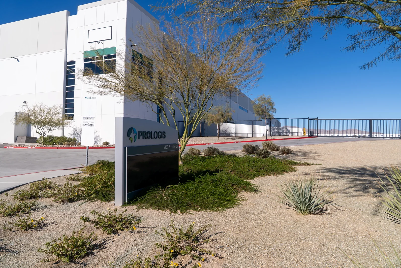 For Sublease: +/- 201,500 SF Freestanding Industrial… — Lease in North Las Vegas, NV, photo 5 of 8