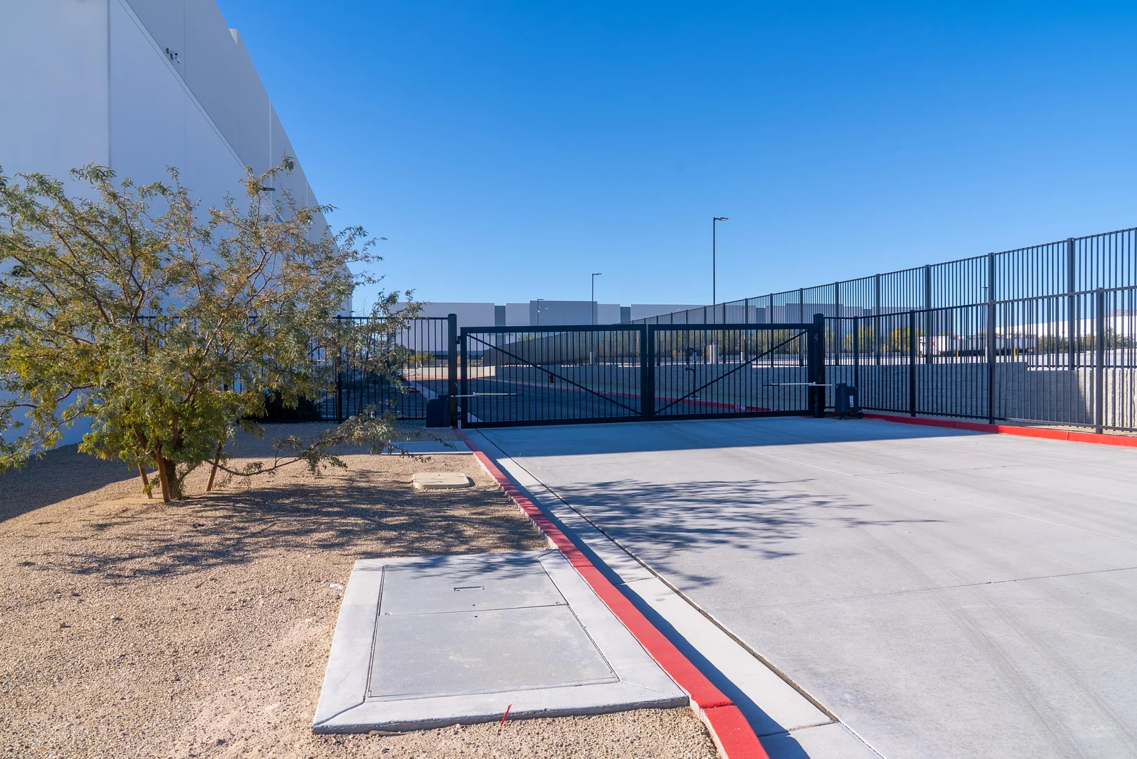 For Sublease: +/- 201,500 SF Freestanding Industrial… — Lease in North Las Vegas, NV, photo 6 of 8