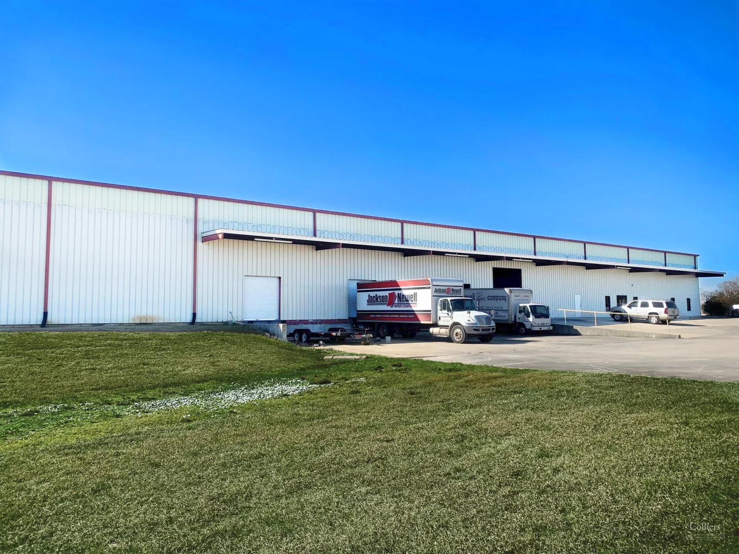 ± 35,000 Manufacturing / Distribution Facility — Lease in Demopolis, AL, photo 2 of 6