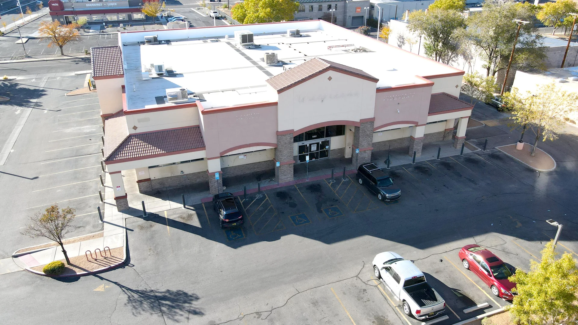 Former Walgreens Available for Sublease | Central &… — Lease in Albuquerque, NM, photo 1 of 8