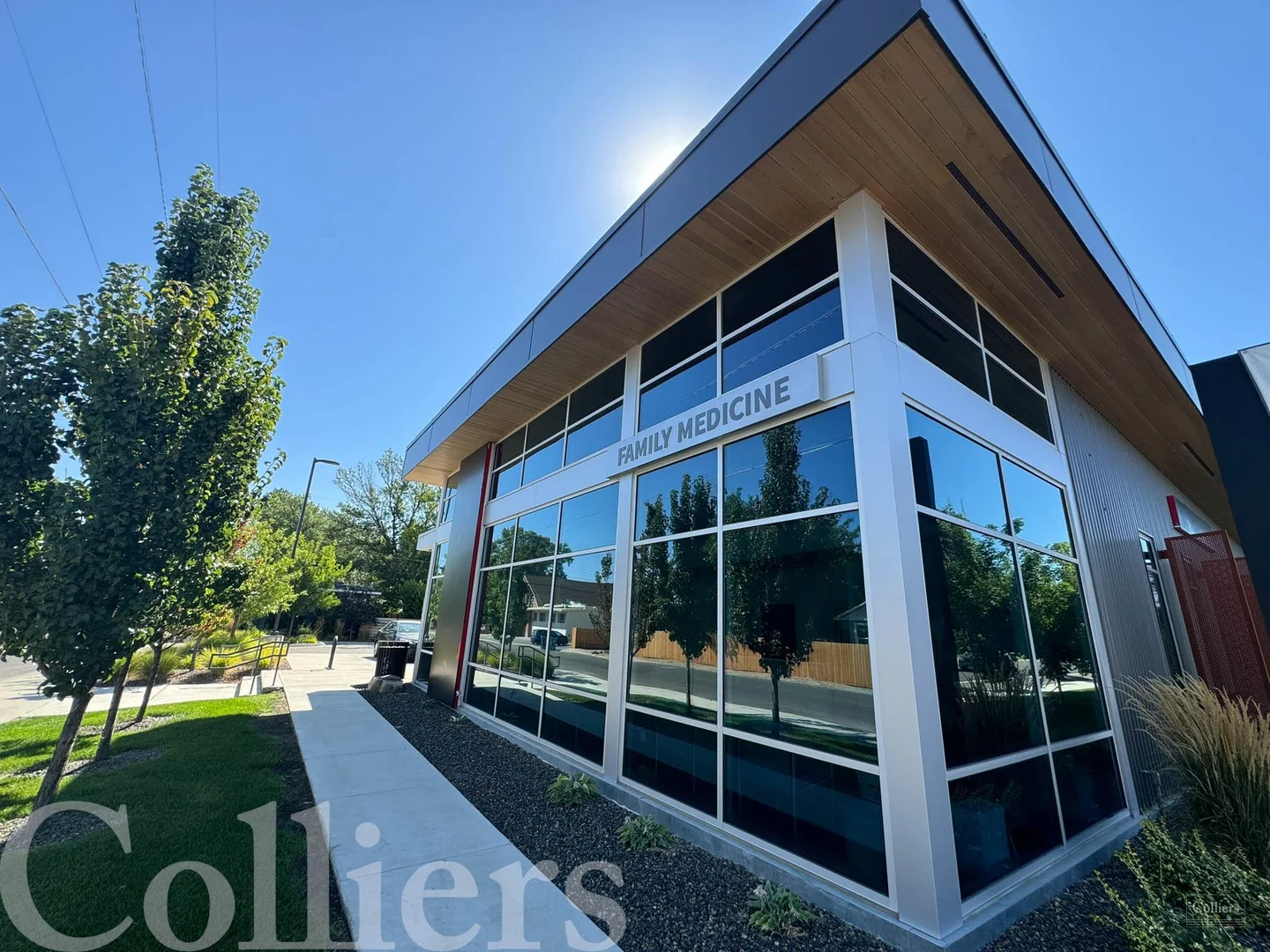 Medical Office Building | For Sublease — Lease in Caldwell, ID, photo 1 of 8