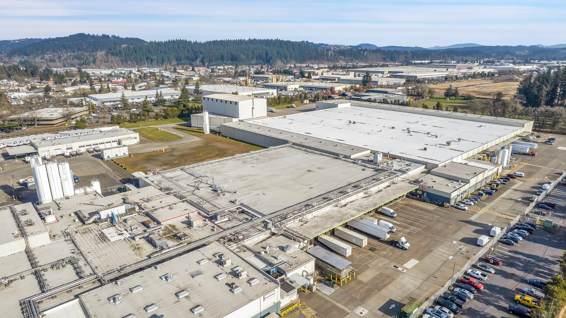 16800 SE Evelyn St - 74,235 SF for Sublease — Lease in Clackamas, OR, photo 7 of 8