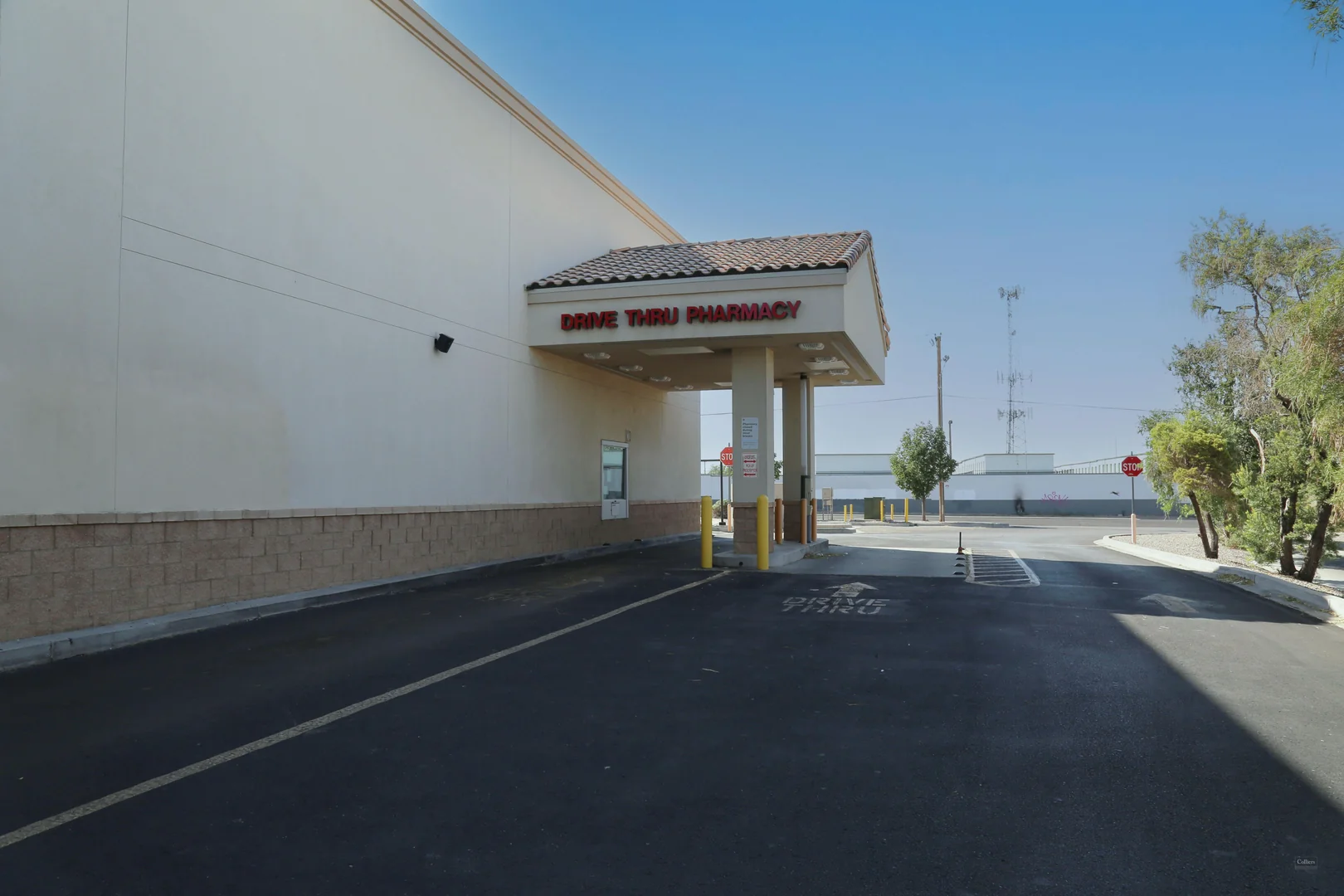 Former Walgreens Available for Sublease — Lease in Albuquerque, NM, photo 2 of 8