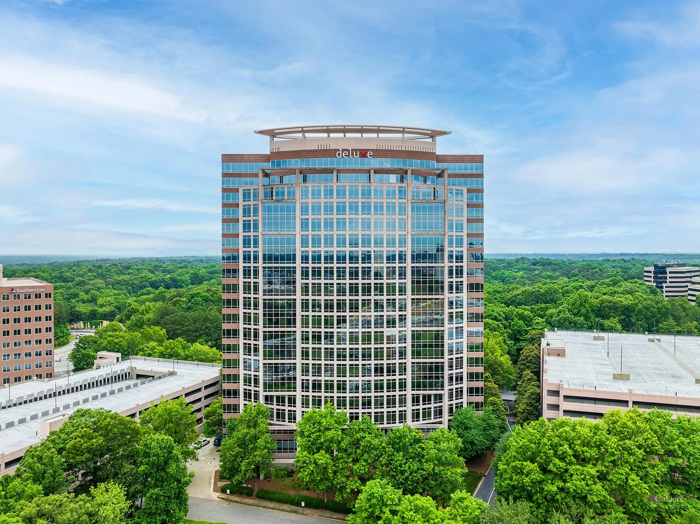 152,702 SF Sublease at 5565 Glenridge Connector