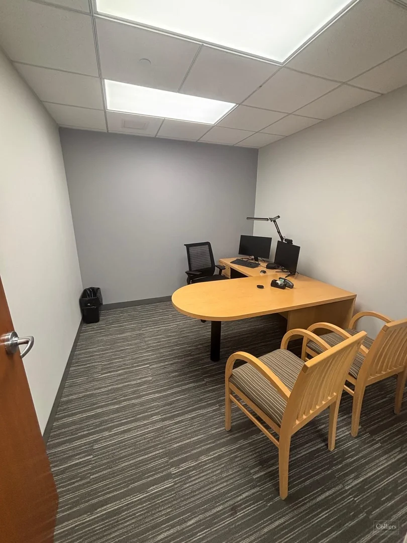 ±6,366 SF office space for sublease — Lease in Rocky Hill, CT, photo 3 of 8