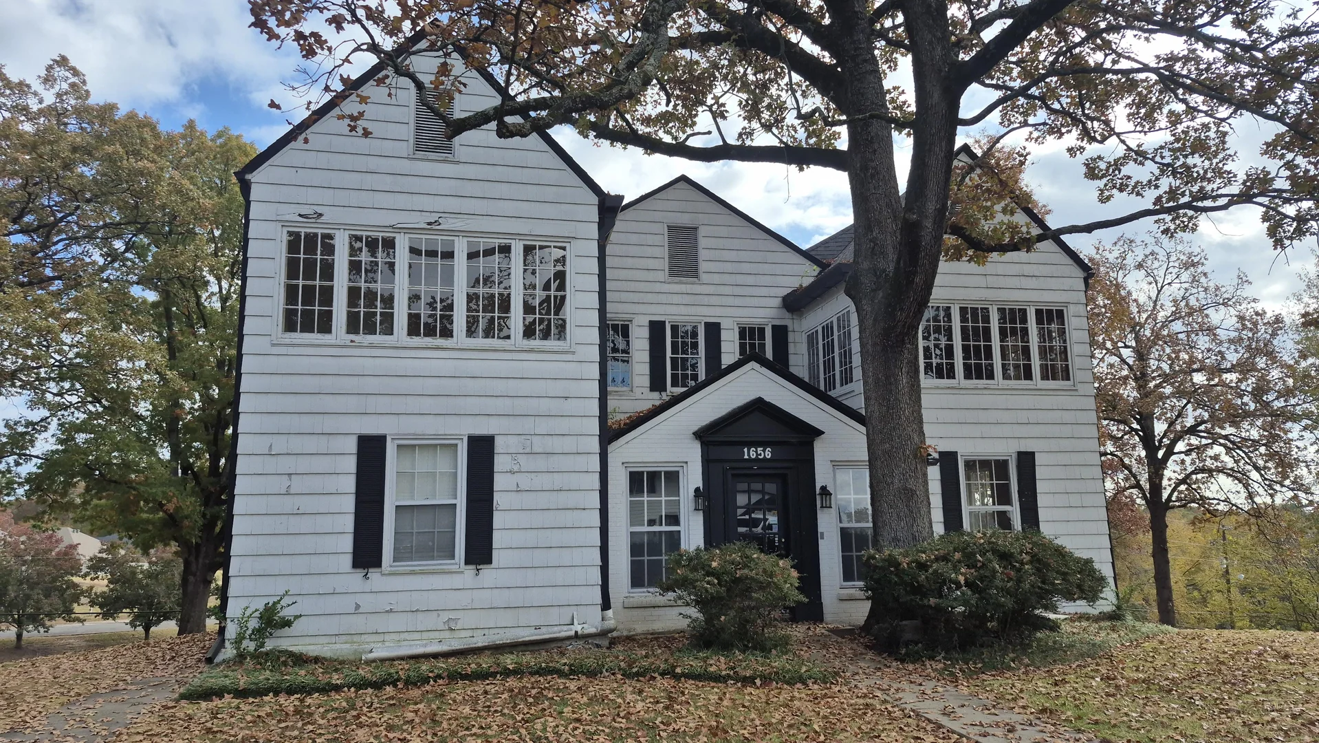 Unique Multi-Office Space For Lease — Lease in Hot Springs, AR, photo 3 of 8