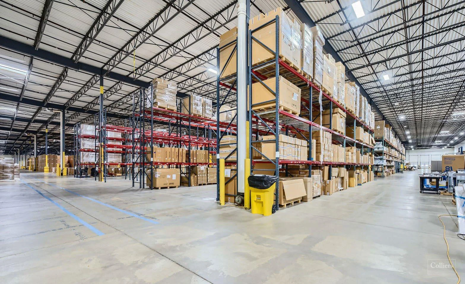 354,170 SF (Divisible) Available for Sublease in… — Lease in Bolingbrook, IL, photo 3 of 3