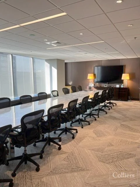 Sublease Available | 171 17th St NW | 15,333 SF | Plug-and-play