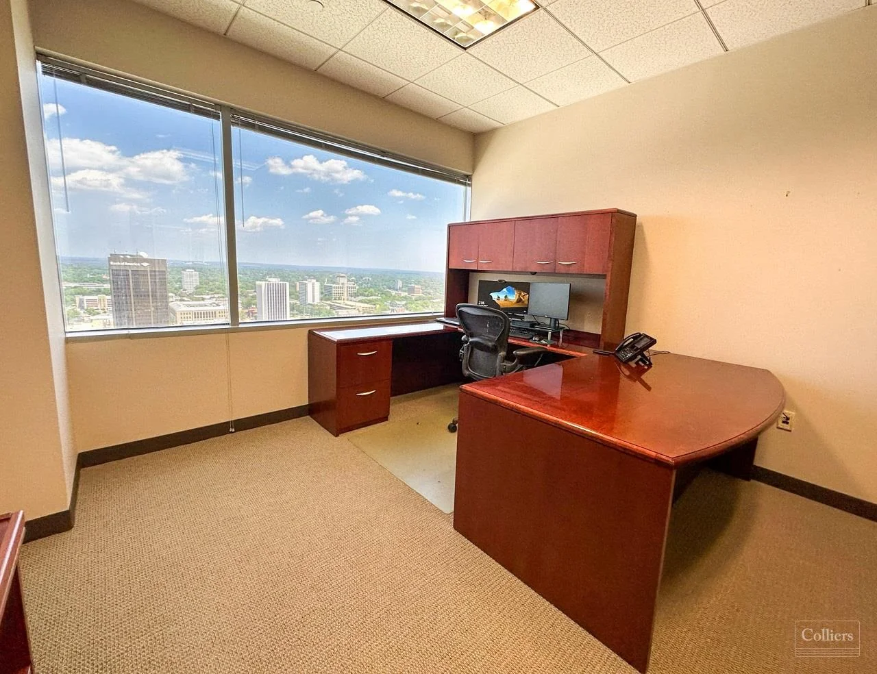 ±6,222 SF Suite Available for Sublease in Class A… — Lease in Columbia, SC, photo 4 of 8