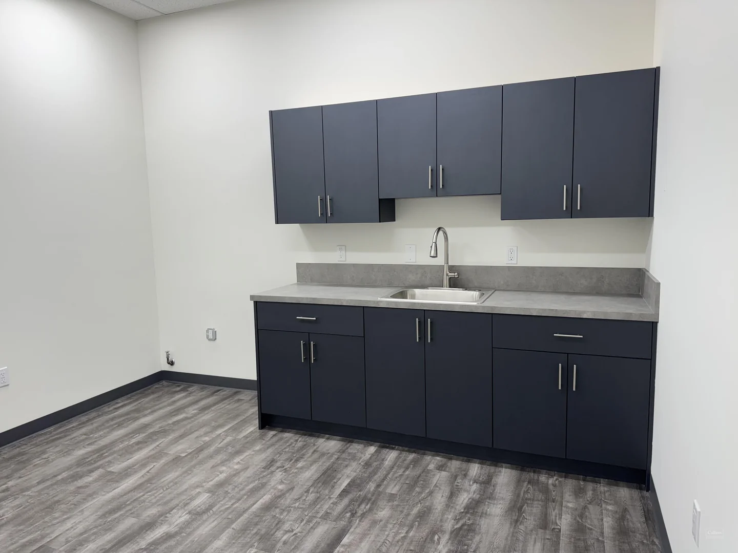 Prime office space available for sublease — Lease in Weston, FL, photo 1 of 8