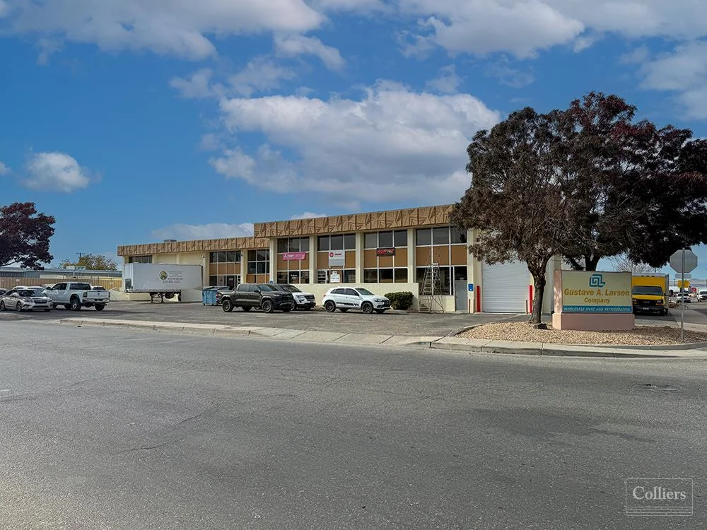 Warehouse for Sublease
