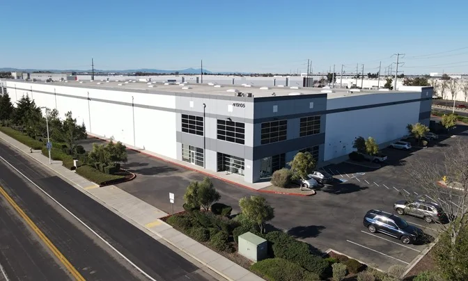 TRIPOINT LOGISTICS CENTER - photo 2 - 5050 Yosemite Ave, CA