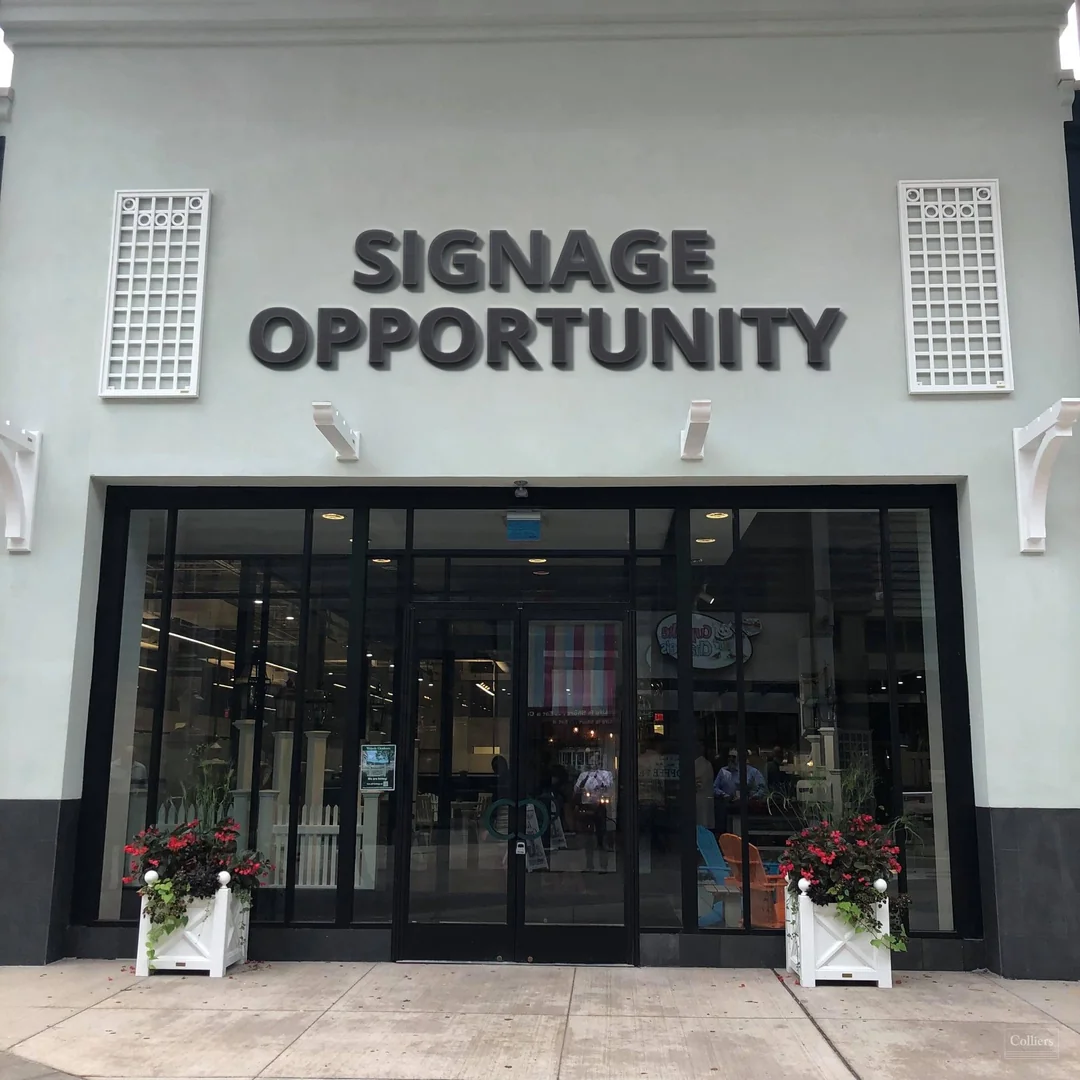 9,308 SF Sublease Available in Patriot Place — Lease in Foxborough, MA, photo 1 of 3