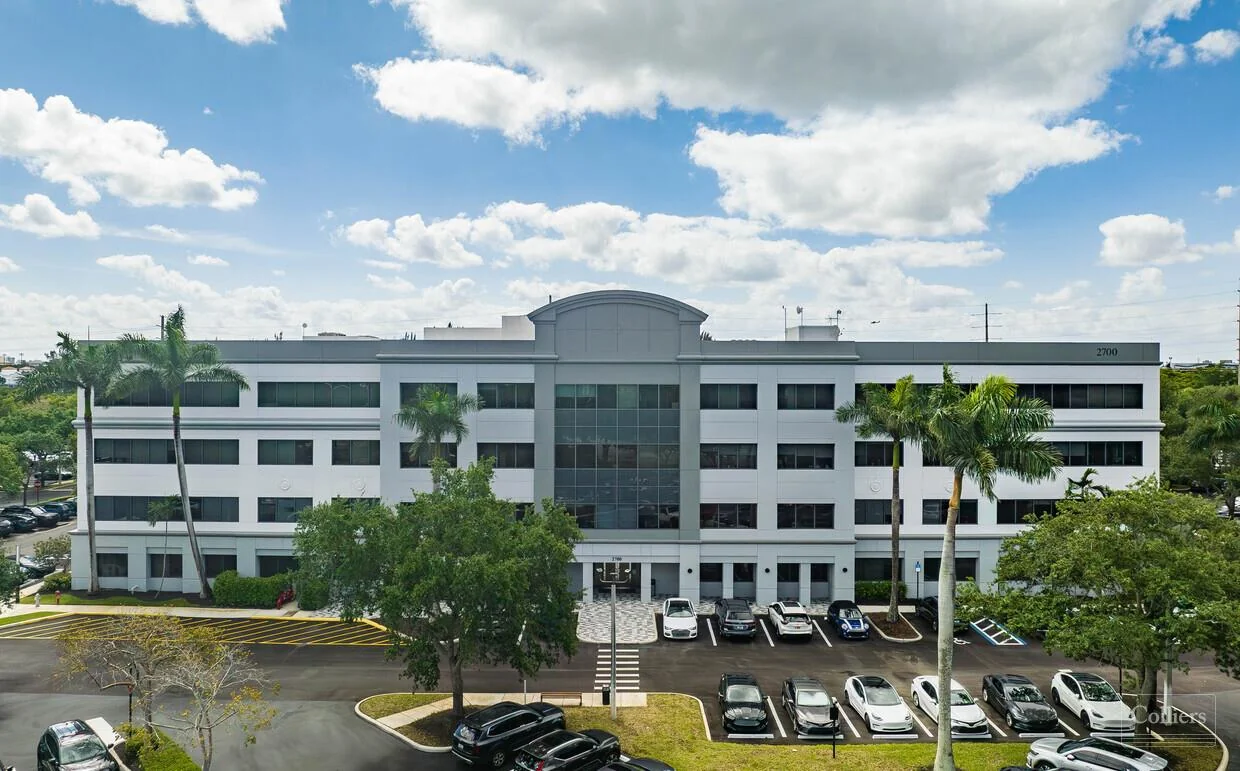 Sublease Available - 2700 N Military Trl