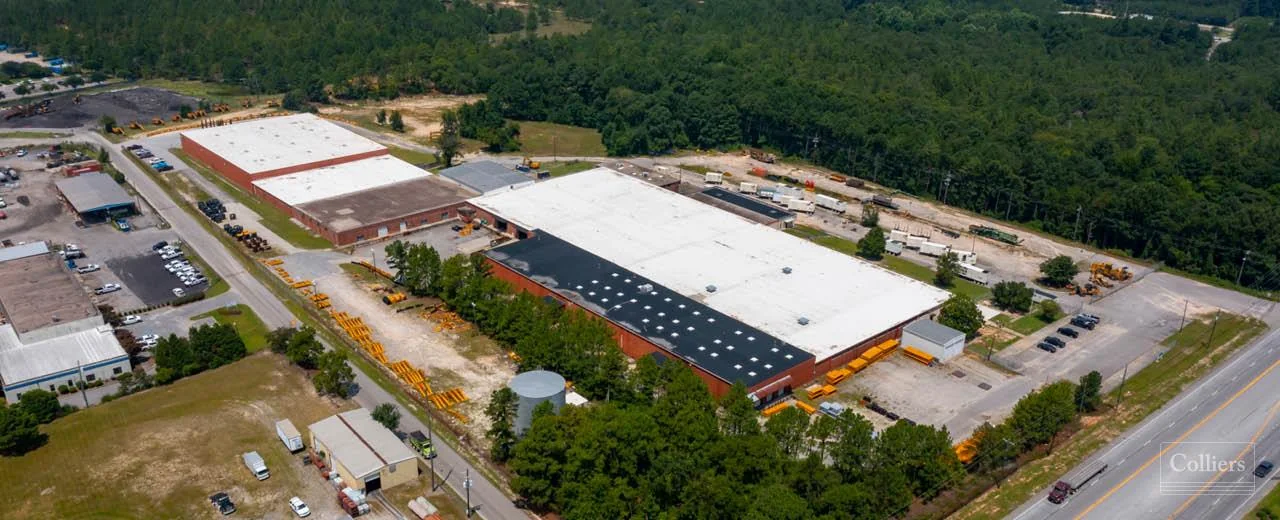 ±97,340 SF industrial space in West Columbia — Lease in West Columbia, SC, photo 1 of 5