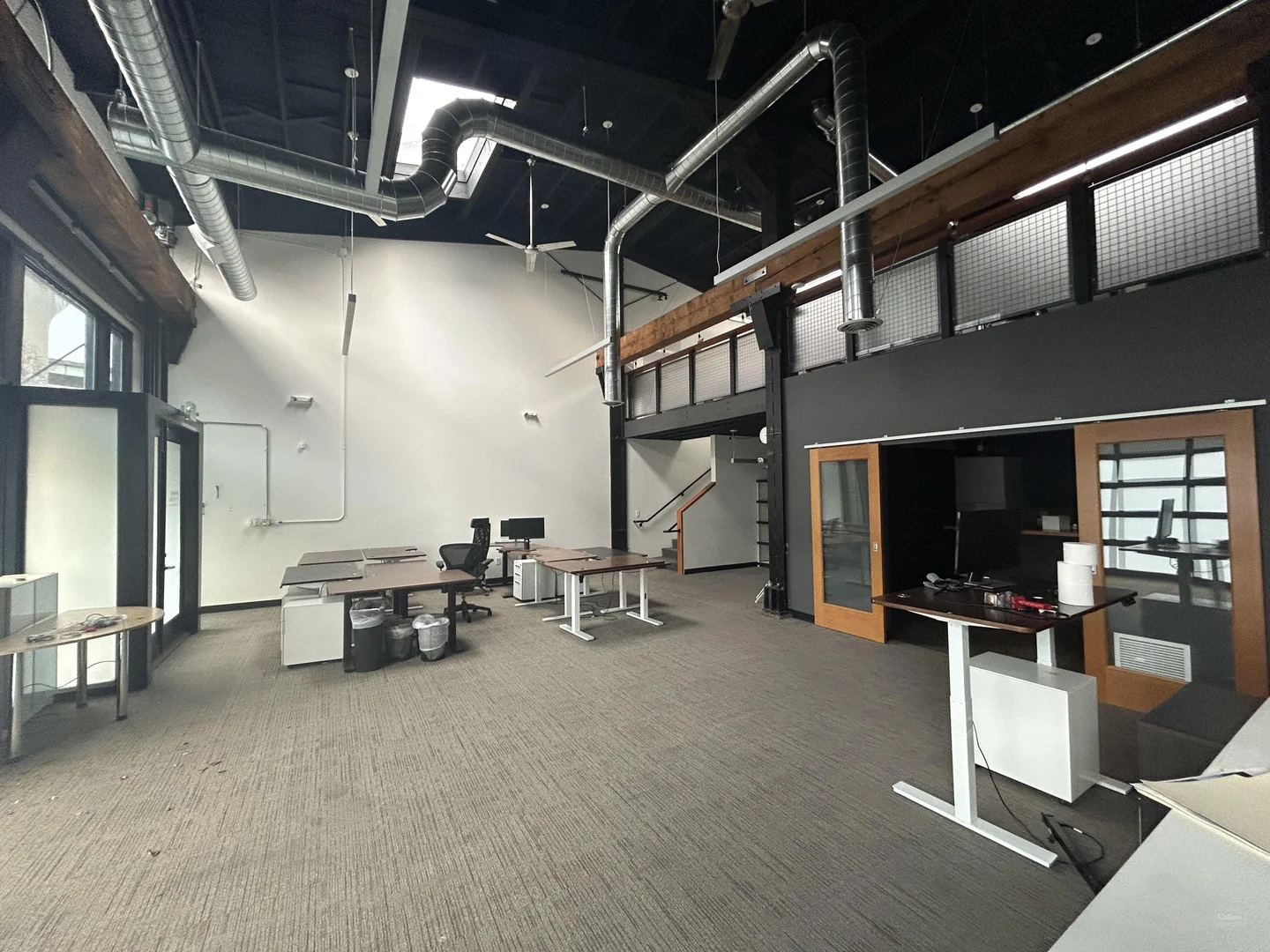 For Sublease: 3,861 SF