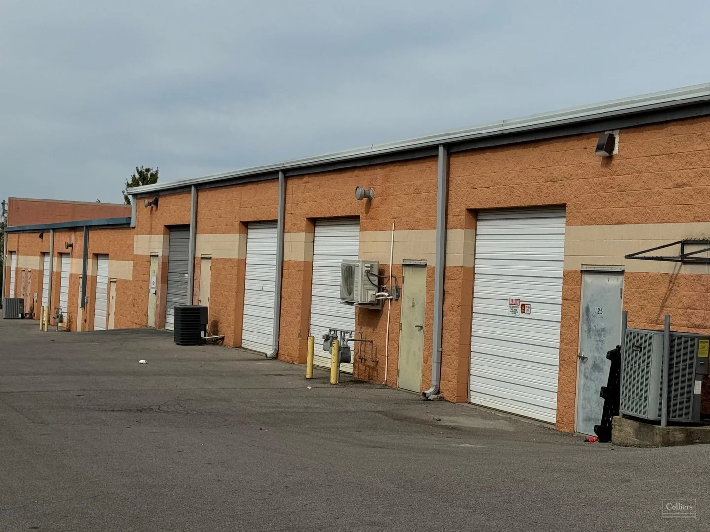 1,500 SF Flex Space in Smyrna For Sublease — Lease in Smyrna, TN, photo 3 of 5