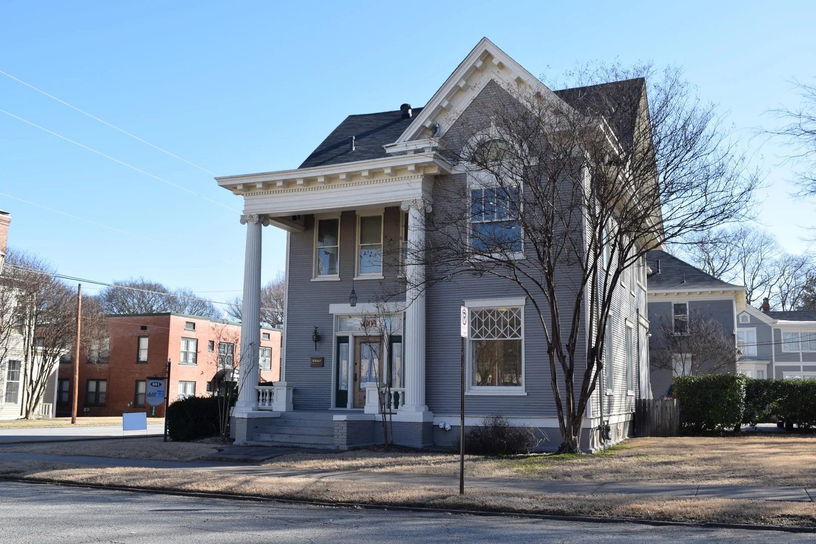 For Sublease: 601 Rock Street — Lease in Little Rock, AR, photo 1 of 8