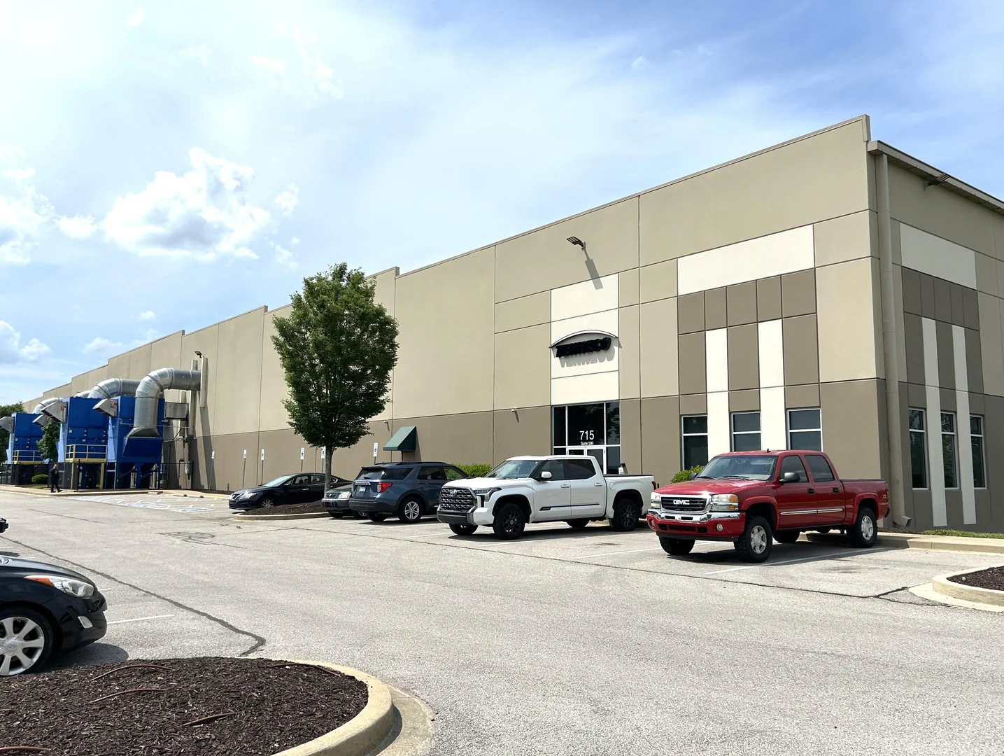 117,180 SF Industrial Sublease in Prime Spring Hill… — Lease in Spring Hill, TN, photo 1 of 5