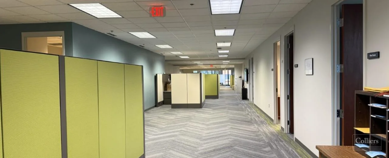 Sublease space available at Waterfront Plaza — Lease in Glen Allen, VA, photo 3 of 8