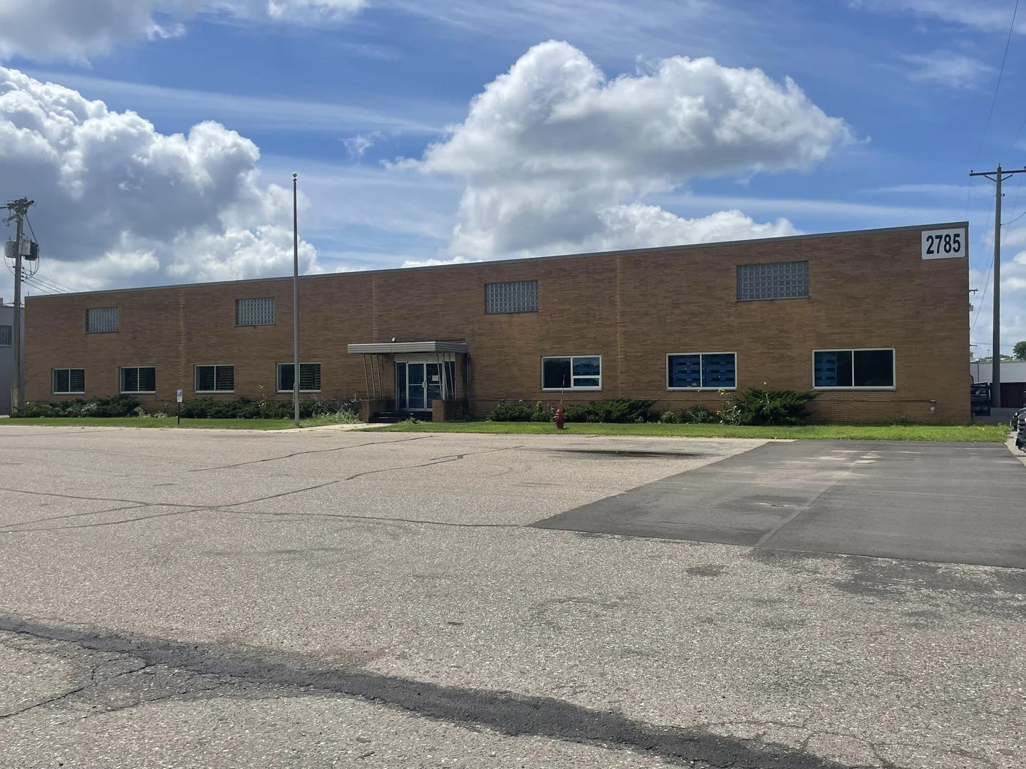 2785 Highway 55, Eagan, MN — Lease in Eagan, MN, photo 2 of 7