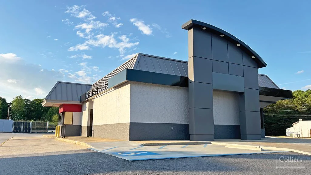 ±2,640 SF | Sublease | Quick Service Restaurant with… — Lease in Fountain Inn, SC, photo 1 of 8
