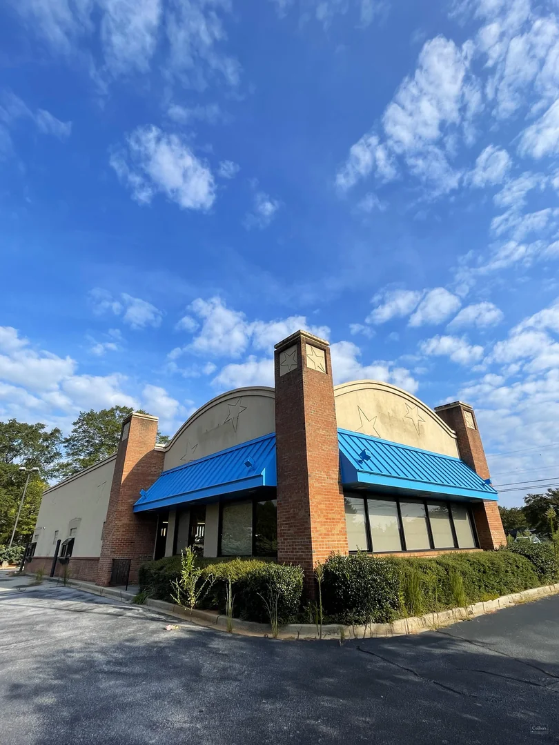 ±3,540 SF restaurant ready building for sublease with… — Lease in Piedmont, SC, photo 3 of 3
