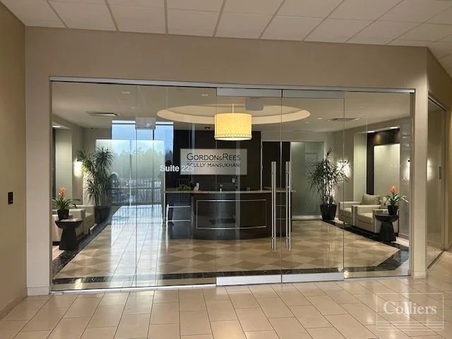 For Sublease | 11,83 SF of Class A Office Space — Lease in Bloomfield Hills, MI, photo 2 of 7