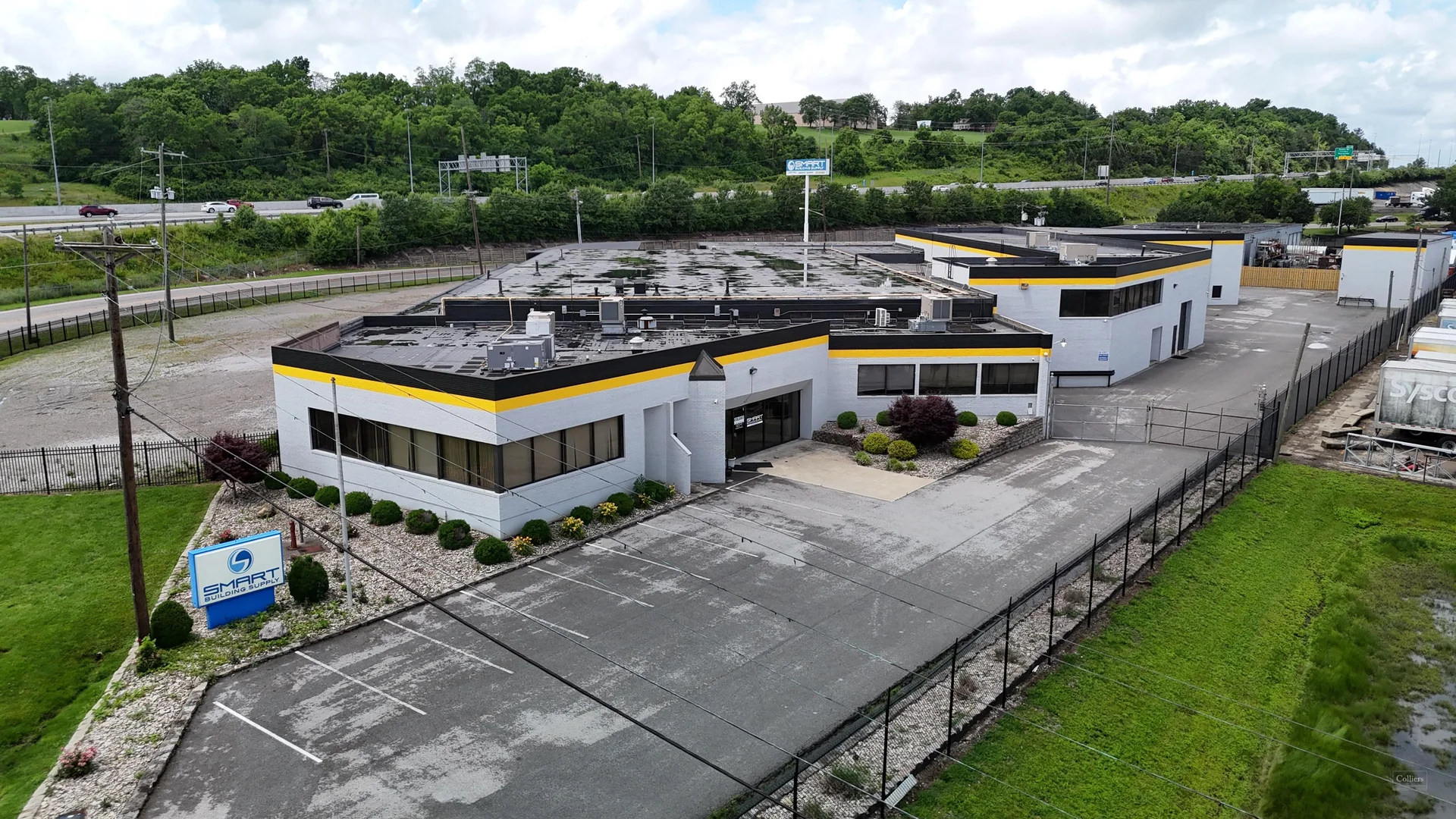 10400 Evendale Drive - industrial for sale in Cincinnati, OH