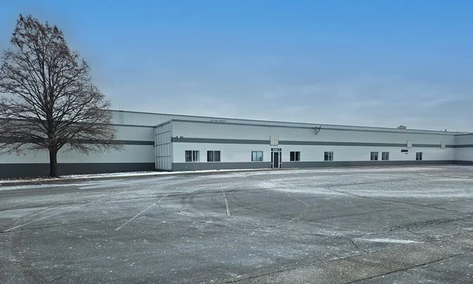 10400 Evendale Drive — Lease in Cincinnati, OH, photo 2 of 3