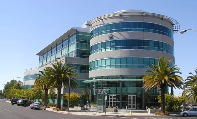 PARKSIDE TOWERS EAST — Lease in Foster City, CA, photo 2 of 5