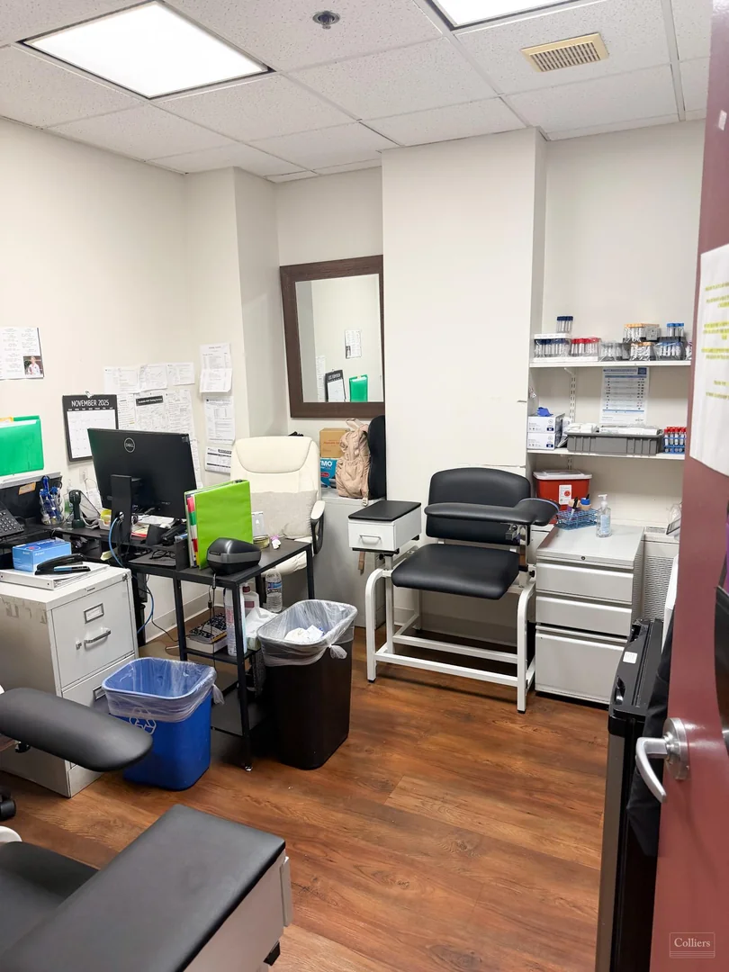 Medical Office For Sublease — Lease in Boise, ID, photo 4 of 8